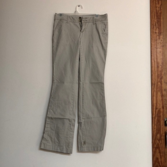 Arizona jean company Khaki pants. Size 5 - Picture 1 of 3